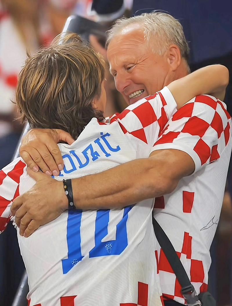 奥尔良羽球超级300赛｜雷西：过于执着完美击球 “阿叶组合适得其反”